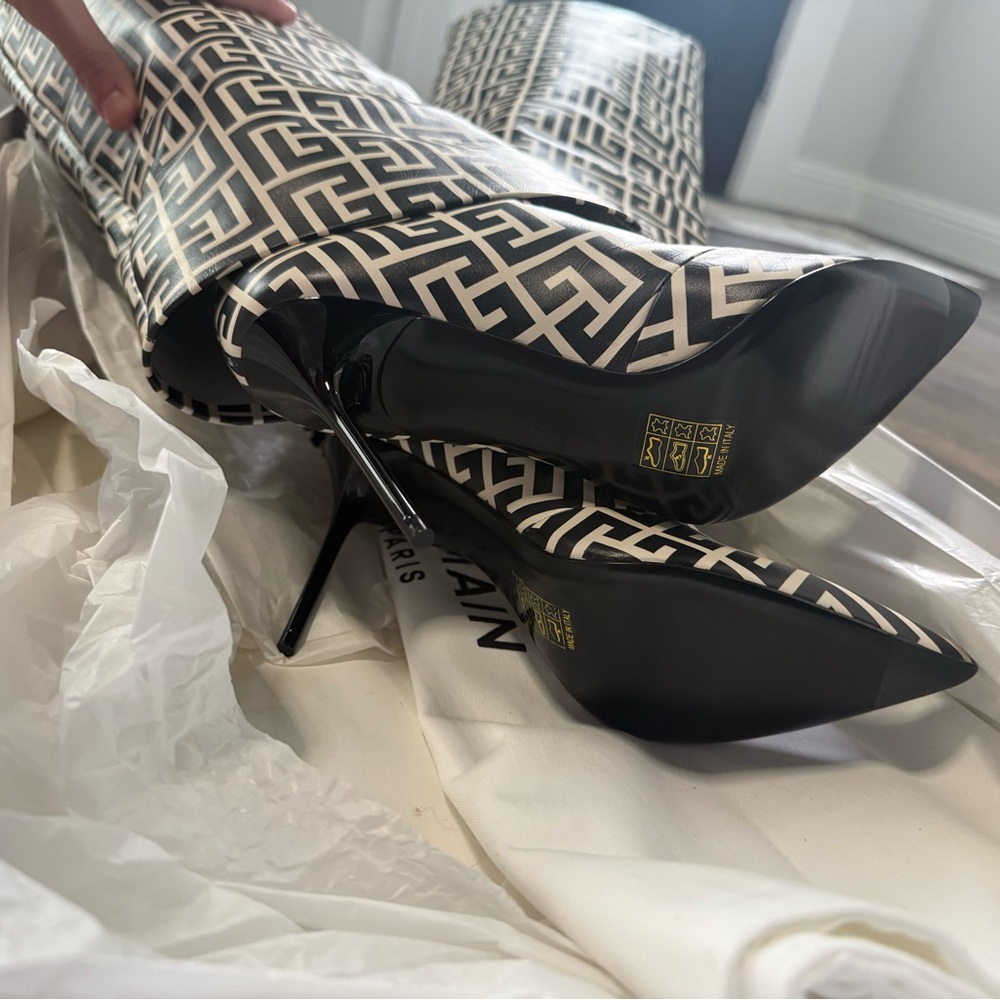Balmain Black and White Heeled Boots - Picture 6 of 8